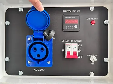 مولد ديزل صامت بنظام تبريد هوائي، بمحرك أحادي الأسطوانة – مثالي للاستخدام الصناعي أو في المواقع النائية