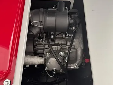 مولد ديزل صامت، مبرد هوائي، بمحرك ثنائي الأسطوانة – مثالي للاستخدام الصناعي أو في المواقع النائية